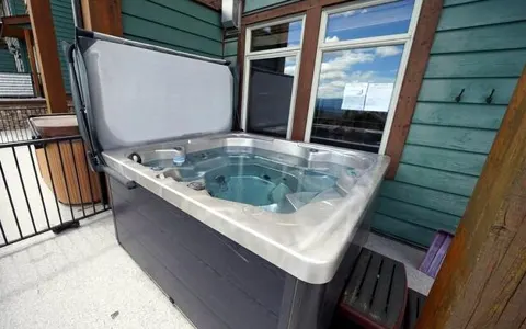 Hot tub on the private deck
